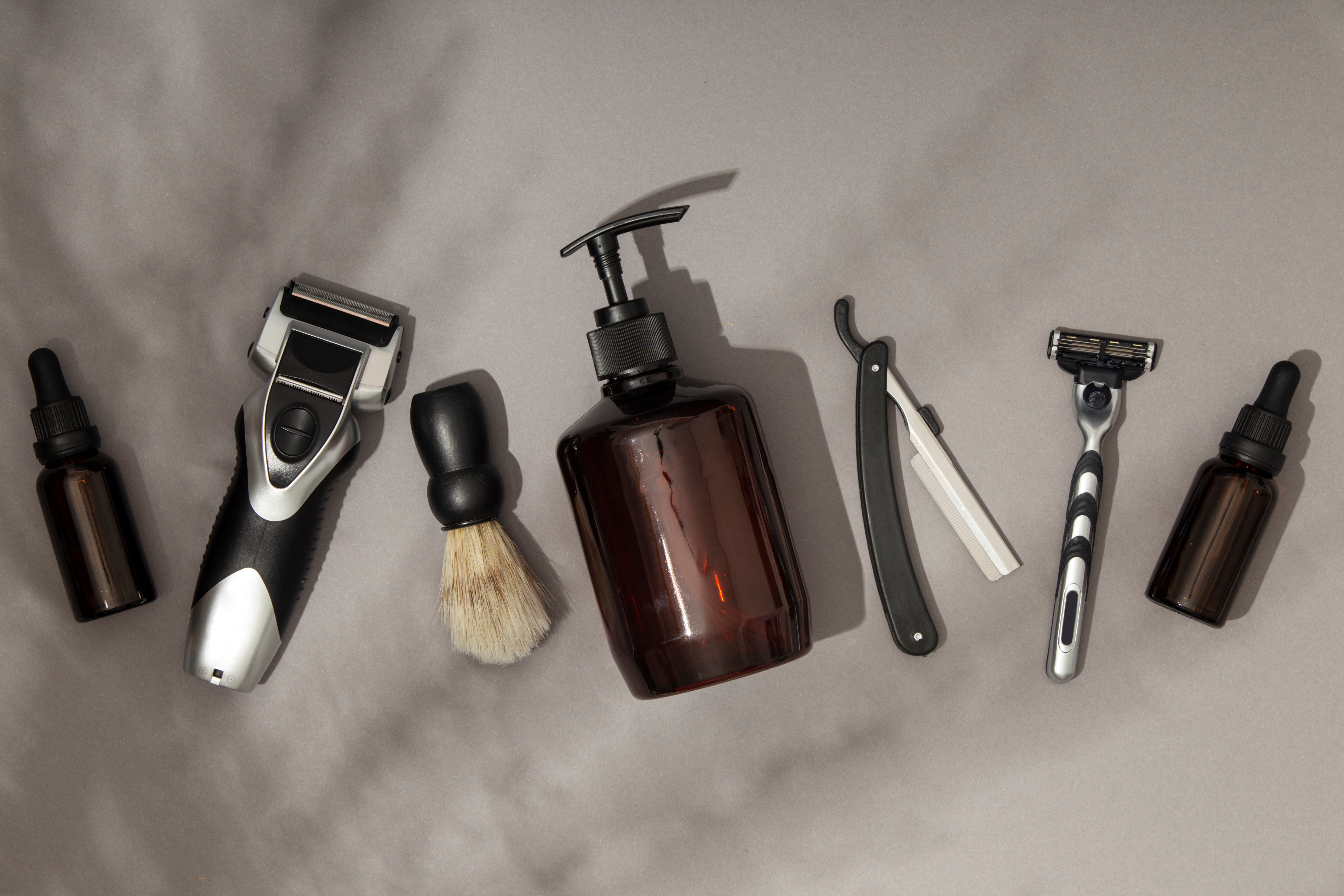 Diferencias entre pomada, cera y gel: ¿Cuál elegir según tu estilo?